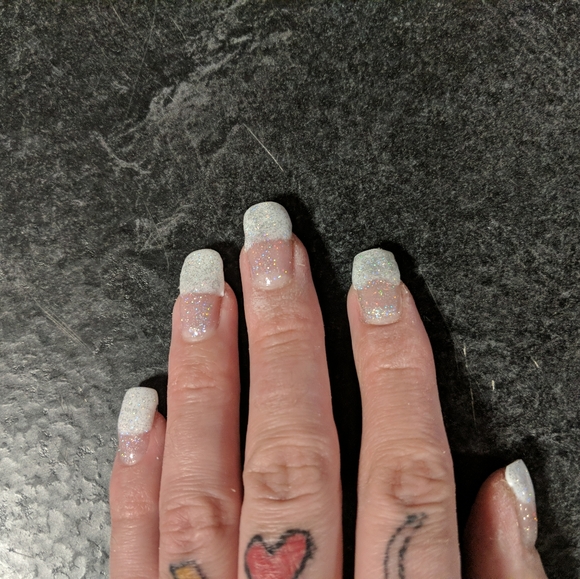 Nail manicures - Picture 6 of 6